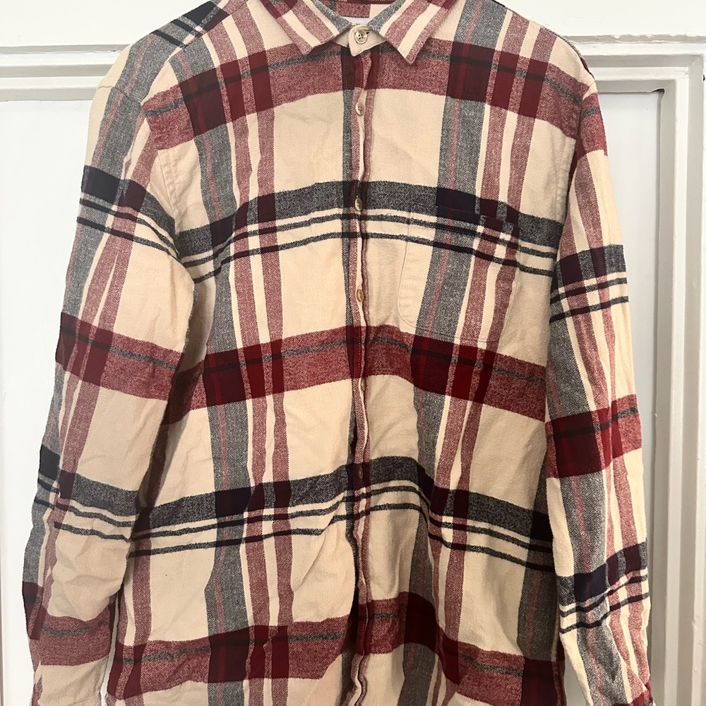 Men's Beige, Blue, and Red Plaid Flannel